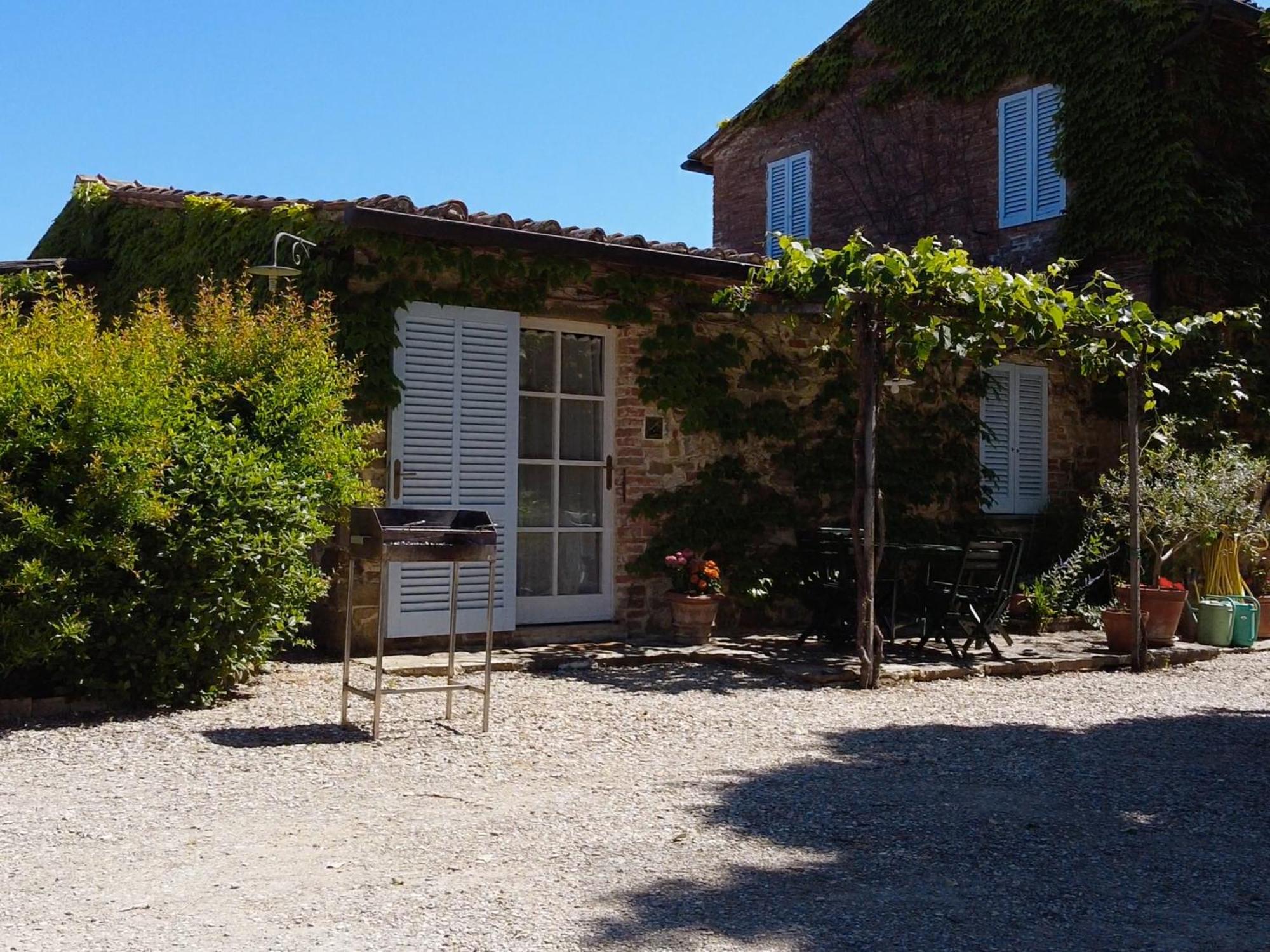 Agriturismo Fattoria Santa Vittoria Pozzo  Exterior foto